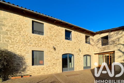   Vente Maison de village 9 pi�ces Maison - 9 pi�ce(s) - 262 m�