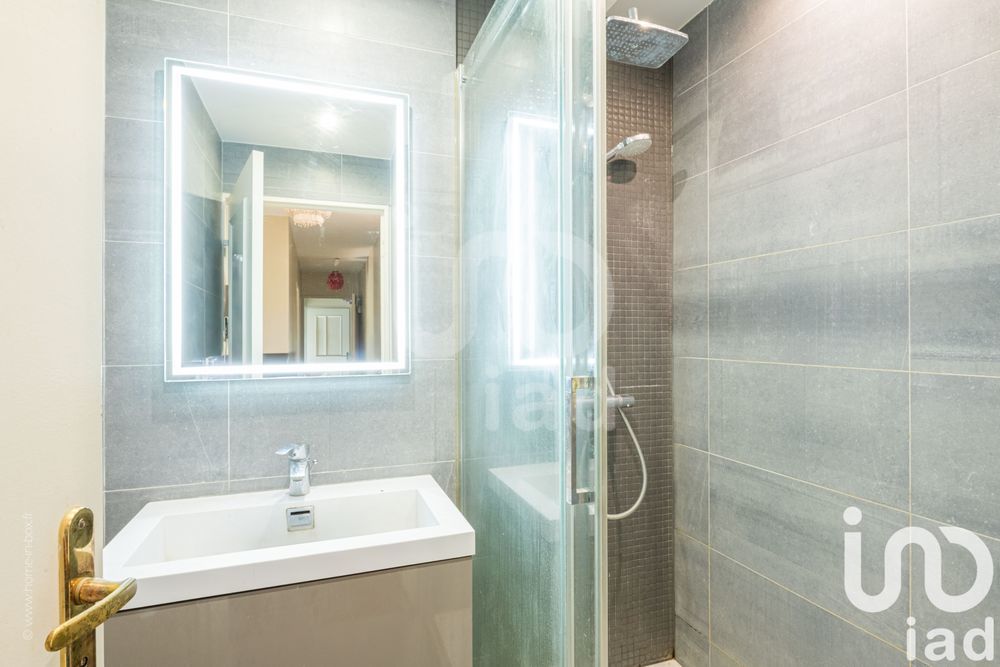 � vendre  Appartement Versailles (78000)