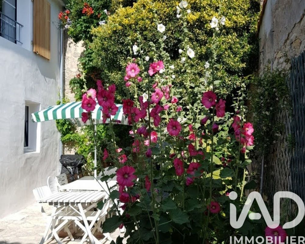 � vendre  Maison Saint-Martin-de-R� (17410)