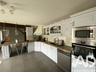  Maison � vendre 8 pi�ces 200 m�