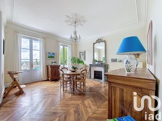  Maison � vendre 8 pi�ces 233 m�