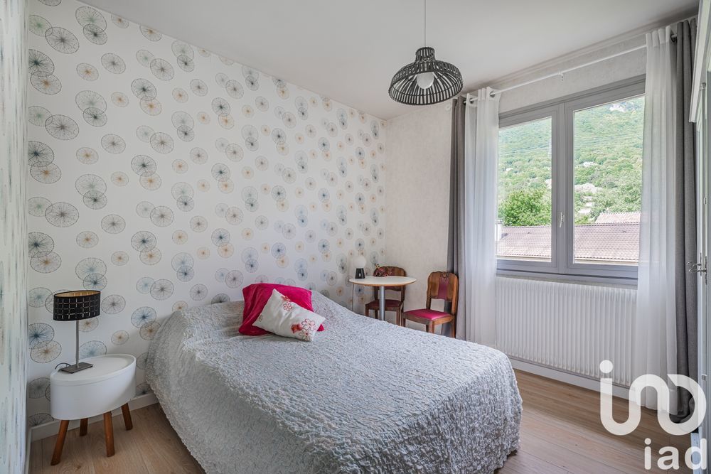 � vendre  Maison Claix (38640)