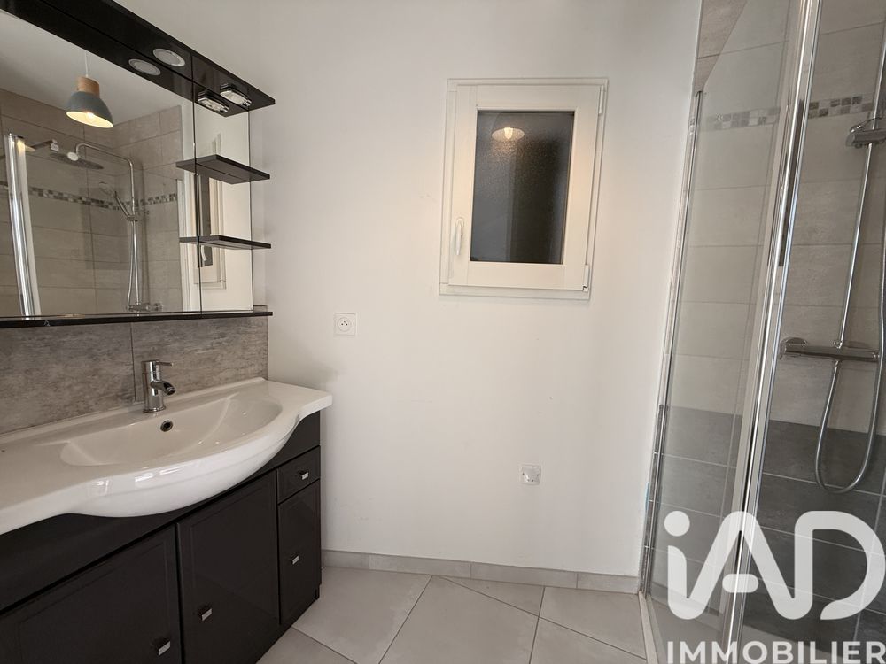 � vendre  Maison Le Bois-Plage-en-R� (17580)