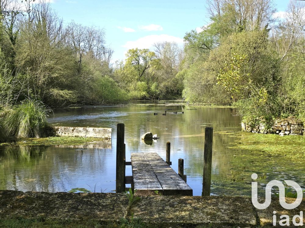 � vendre  Maison Bourg-Charente (16200)