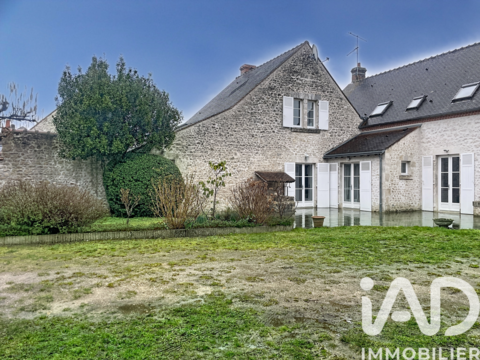   Vente Maison/villa 8 pi�ces Maison - 8 pi�ce(s) - 231 m�
