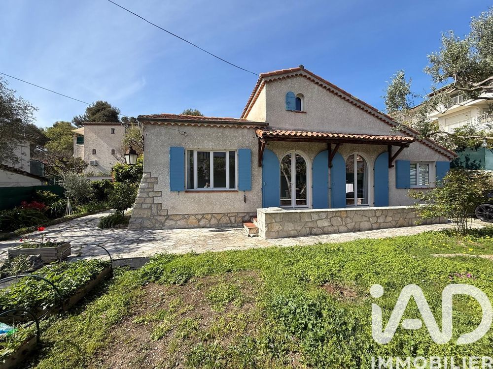 � vendre  Maison Cagnes-sur-Mer (06800)