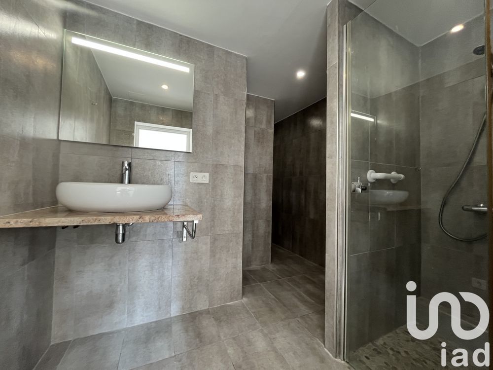 � vendre  Maison Carqueiranne (83320)