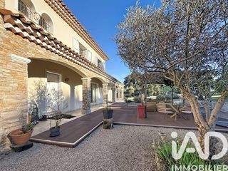  Maison � vendre 7 pi�ces 251 m�