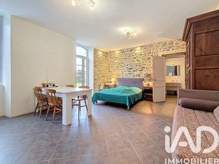  Maison � vendre 9 pi�ces 355 m�