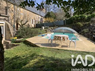  Maison � vendre 15 + pi�ces 452 m�
