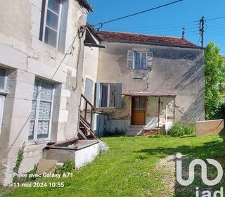  Maison � vendre 12 pi�ces 335 m�