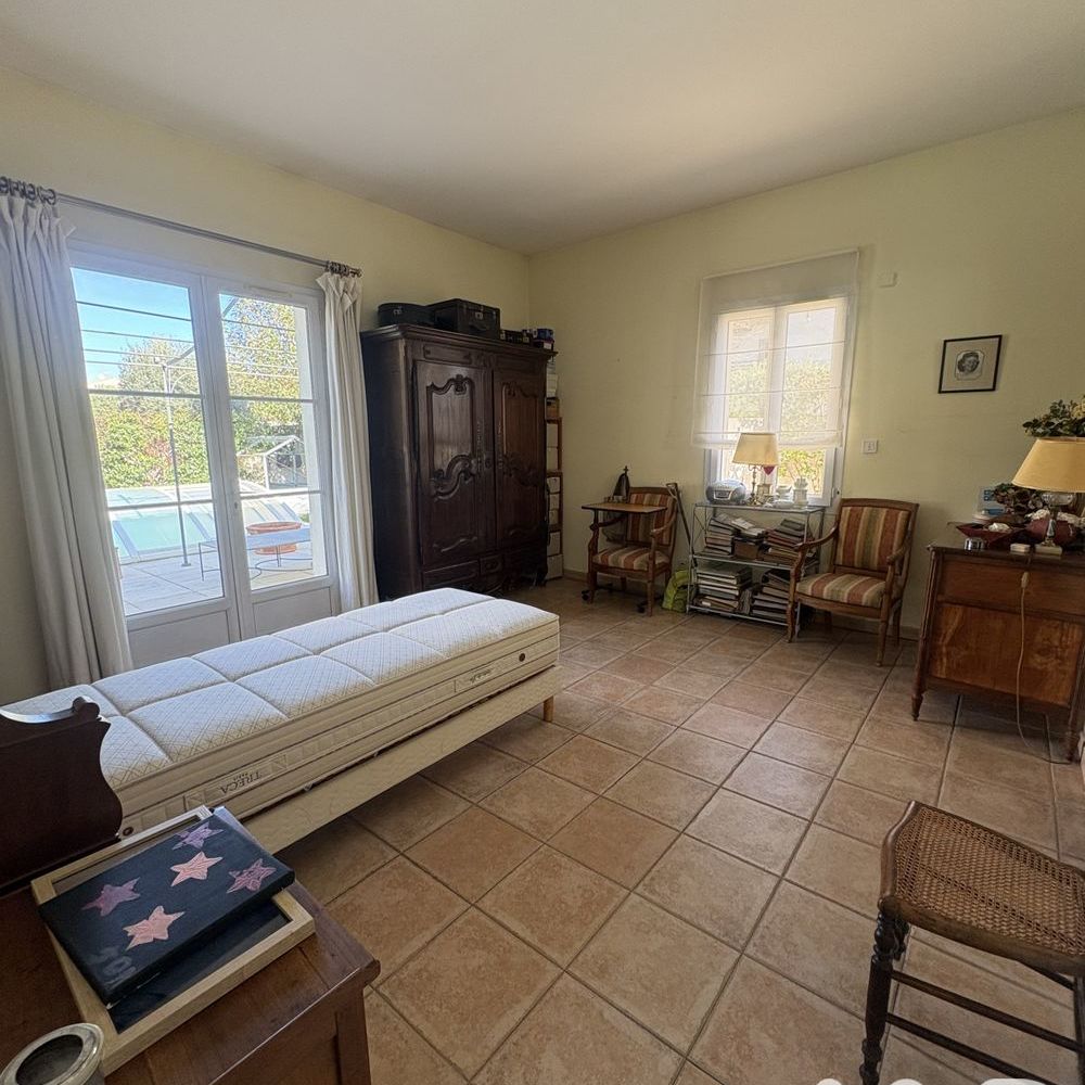 � vendre  Maison Saint-Cyr-sur-Mer (83270)