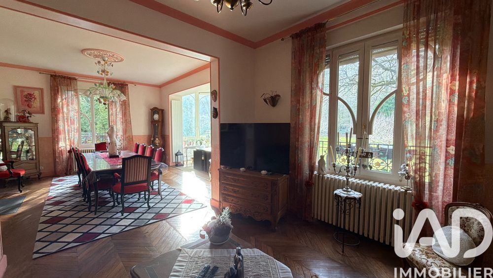 � vendre  Propri�t�/ch�teau Joinville (52300)