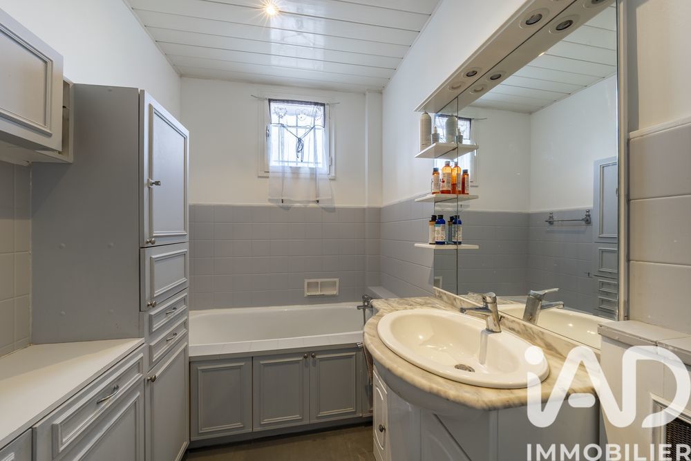 � vendre  Maison L'Ha�-les-Roses (94240)