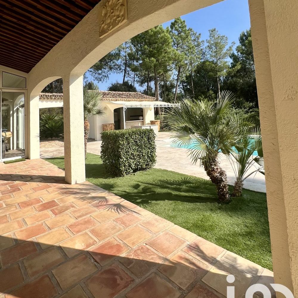 � vendre  Maison Roquebrune-sur-Argens (83520)