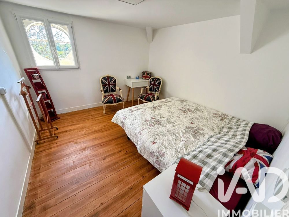 � vendre  Propri�t�/ch�teau Gasques (82400)