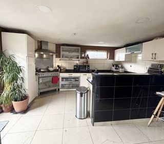  Maison � vendre 6 pi�ces 225 m�