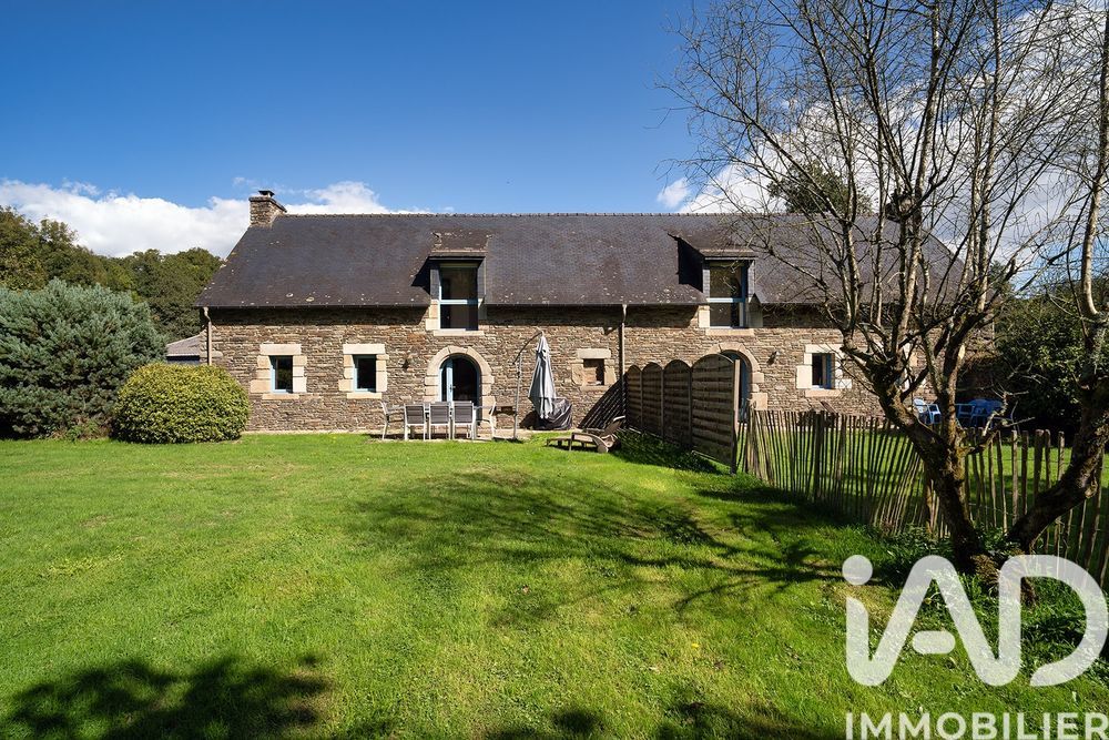 � vendre  Maison Cl�den-Poher (29270)