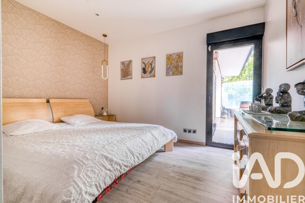 � vendre  Villa Villevaud� (77410)