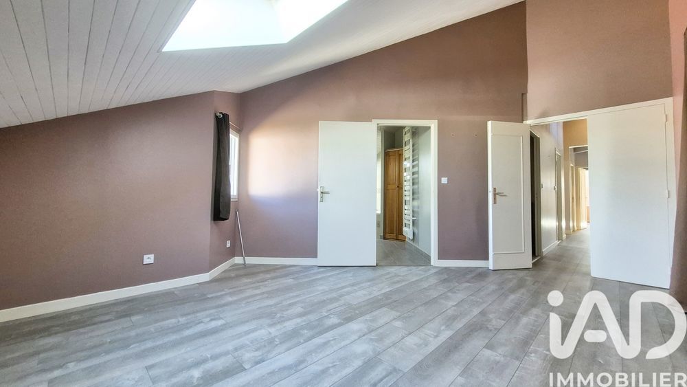 � vendre  Villa Ch�teau-Gaillard (01500)