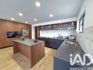  Villa � vendre 5 pi�ces 205 m�