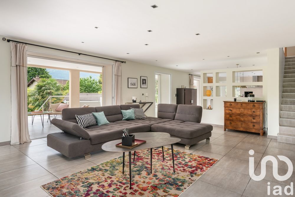 � vendre  Villa Fontanil-Cornillon (38120)