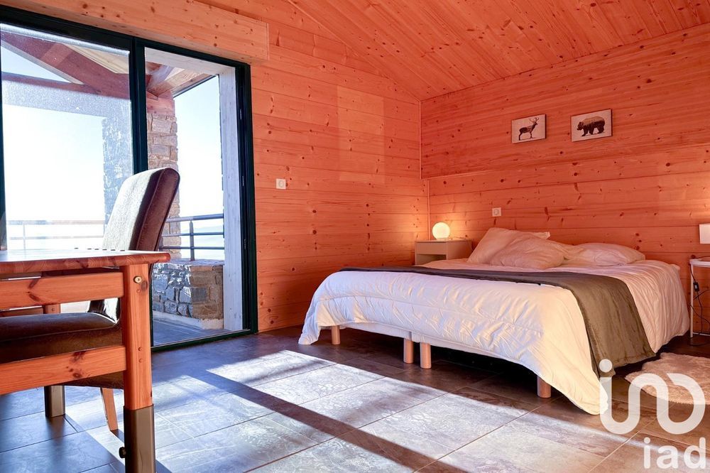 � vendre  Appartement Eyne (66800)