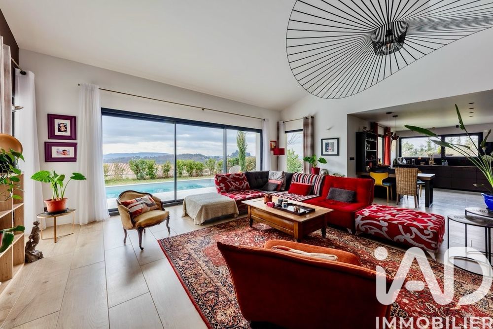 � vendre  Villa Forcalquier (04300)