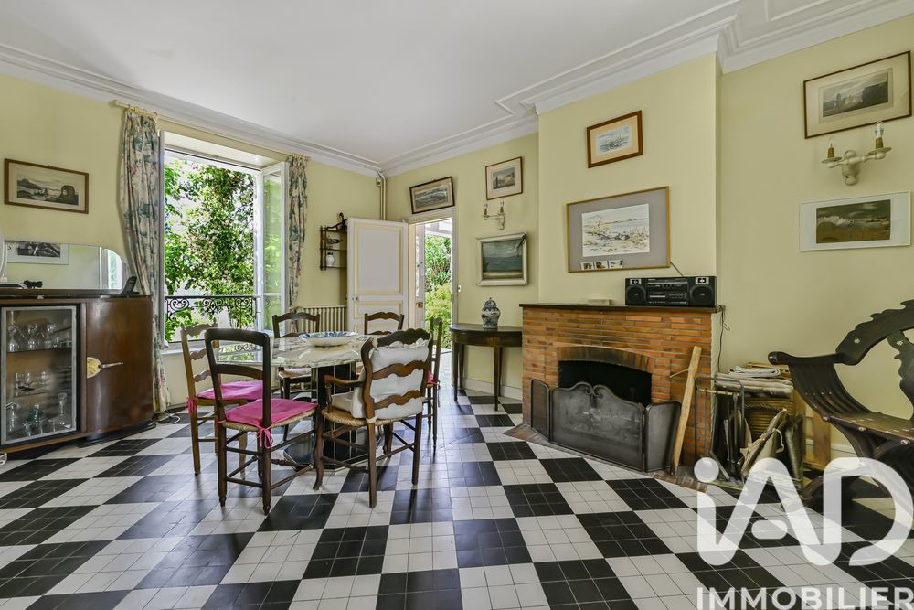 � vendre  Maison Bois-le-Roi (77590)