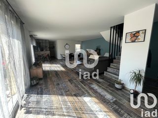  Maison � vendre 7 pi�ces 218 m�