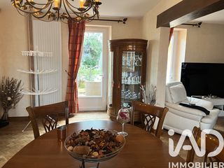  Maison � vendre 13 pi�ces 325 m�