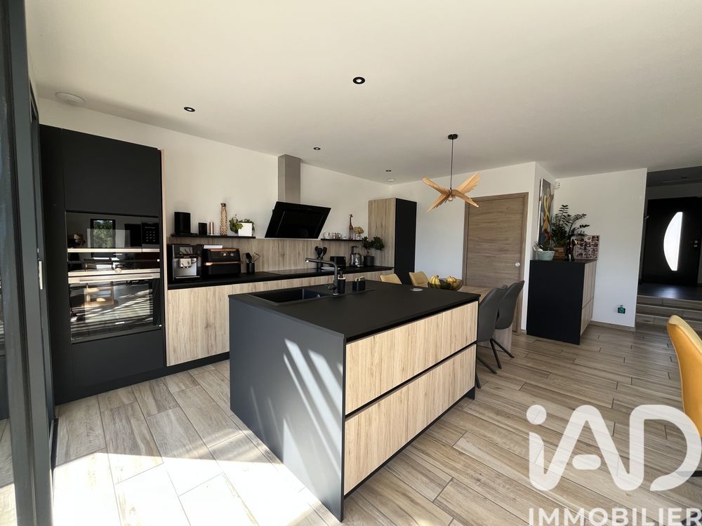 � vendre  Maison Sainte-Colombe-de-la-Commanderie (66300)