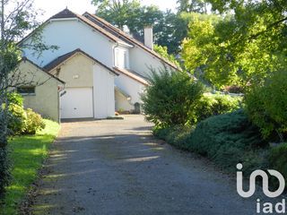  Maison � vendre 9 pi�ces 240 m�