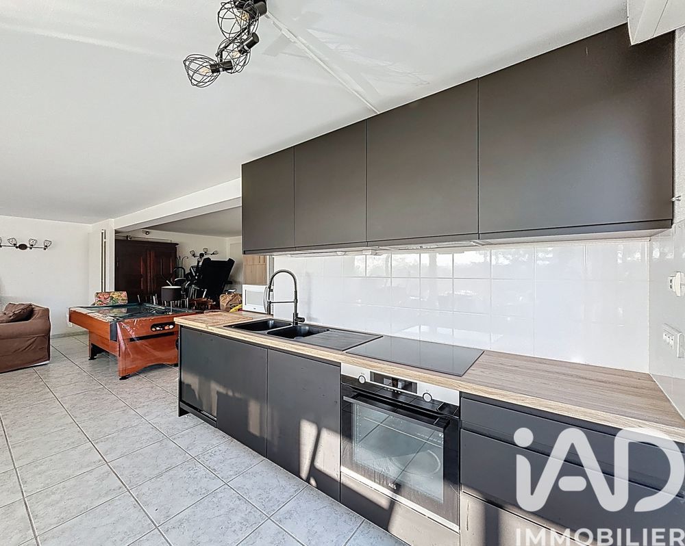 � vendre  Maison Dommartin (69380)