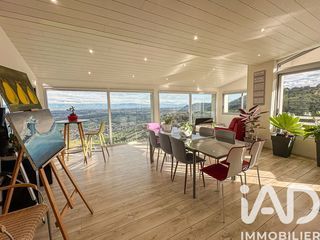  Maison � vendre 9 pi�ces 220 m�