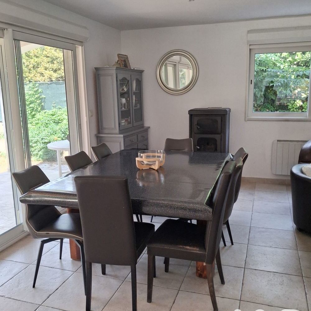 � vendre  Villa Saint-Cyr-sur-Mer (83270)