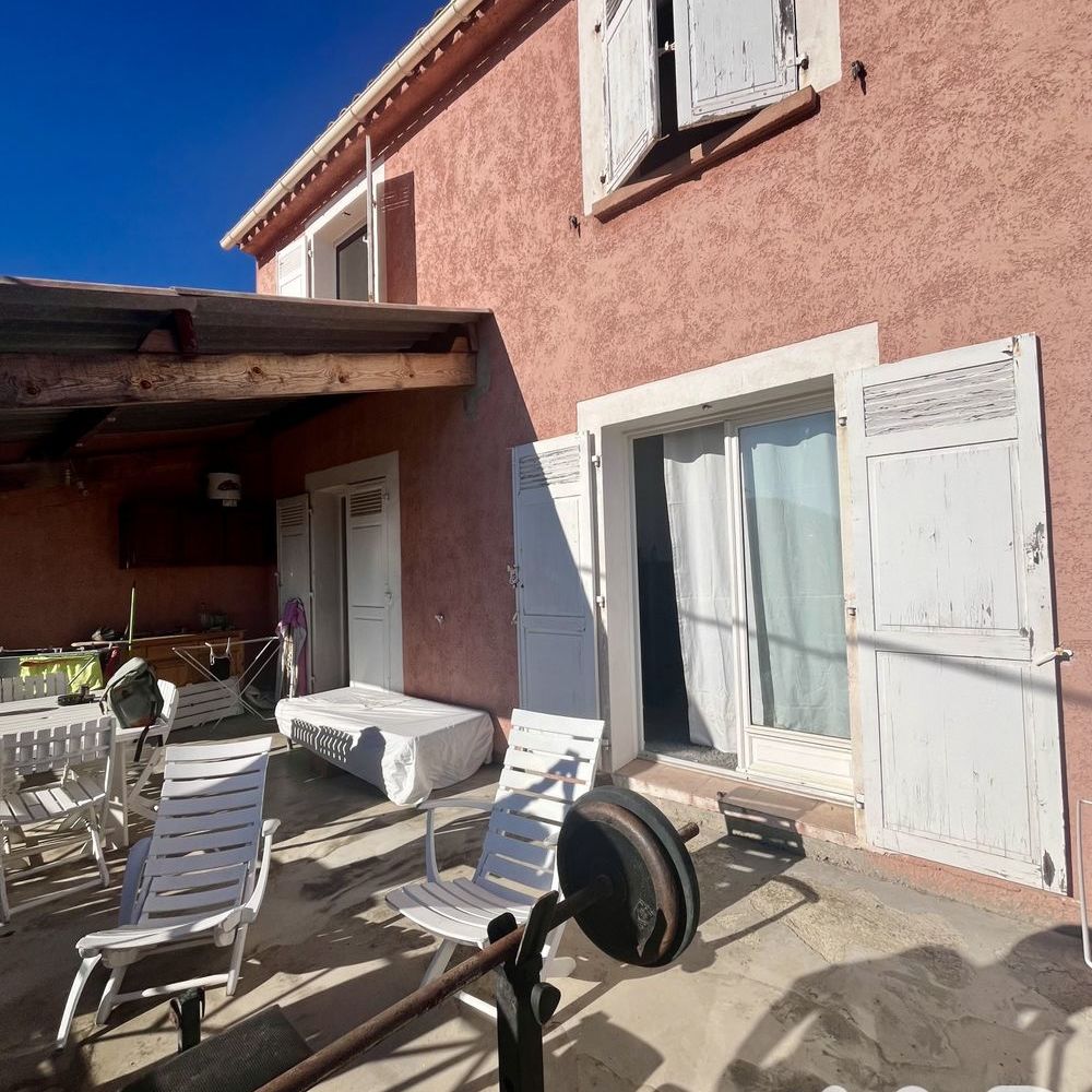 � vendre  Maison Sari-Solenzara (20145)