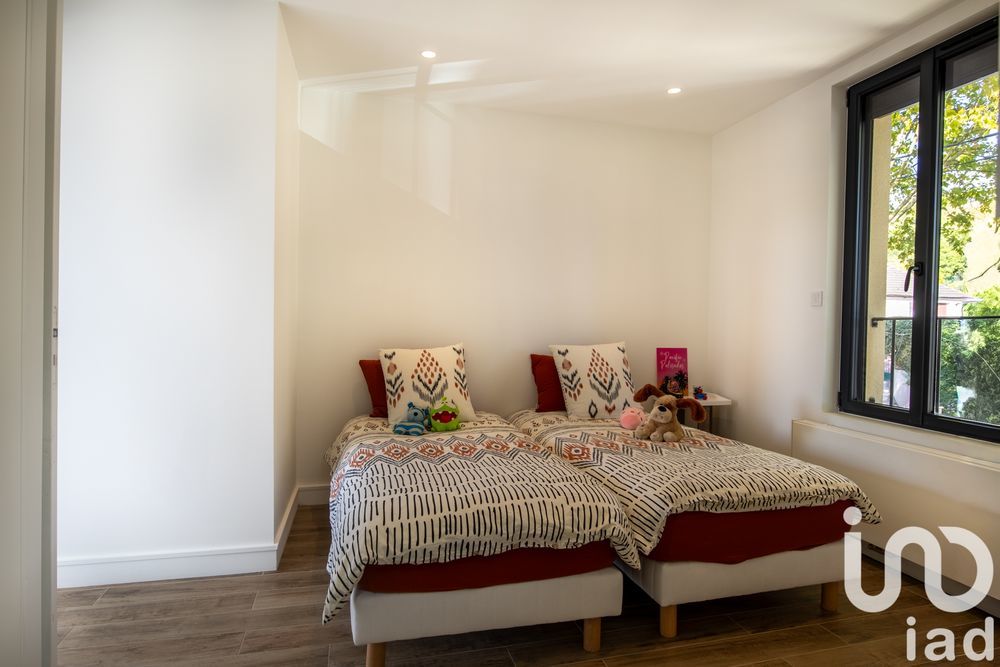 � vendre  Villa M�zy-sur-Seine (78250)