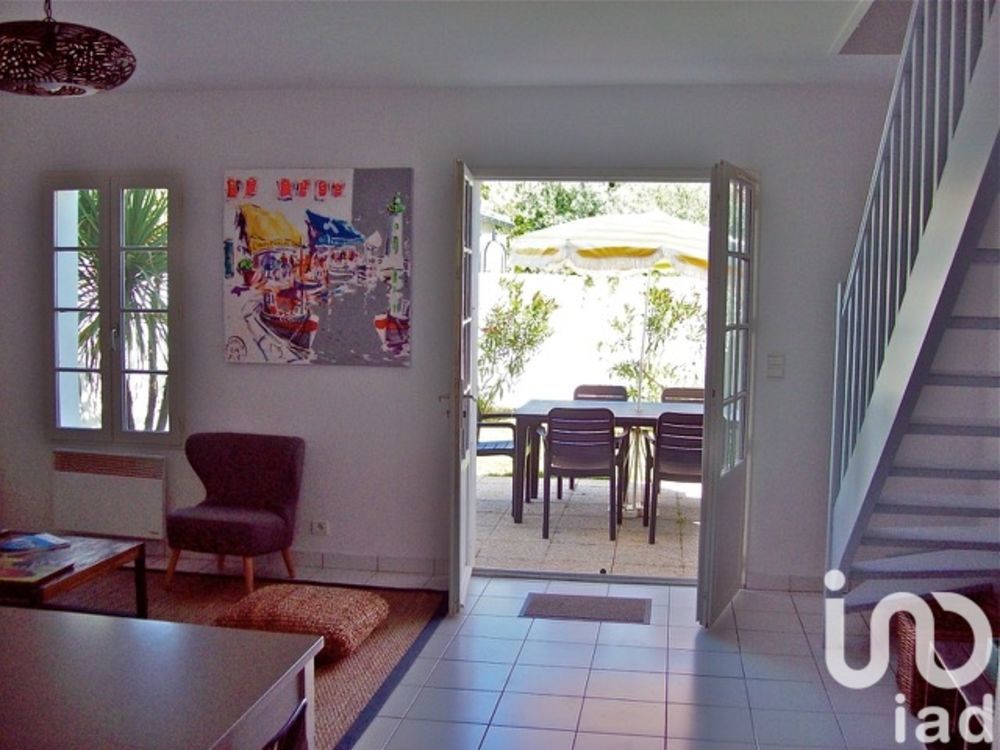 � vendre  Maison Saint-Martin-de-R� (17410)