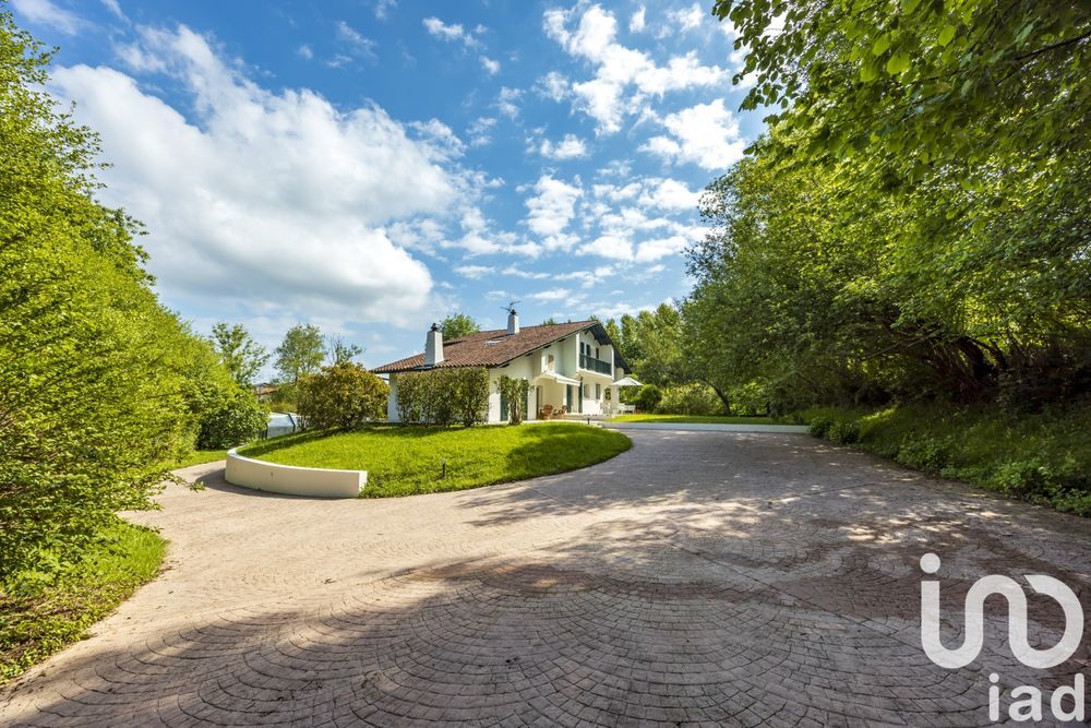 � vendre  Villa Ascain (64310)