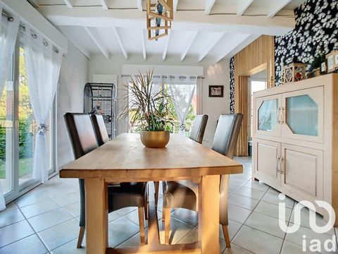   Vente Pavillon 10 pi�ces Maison - 10 pi�ce(s) - 183 m�