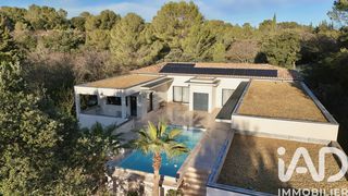  Maison � vendre 5 pi�ces 221 m�