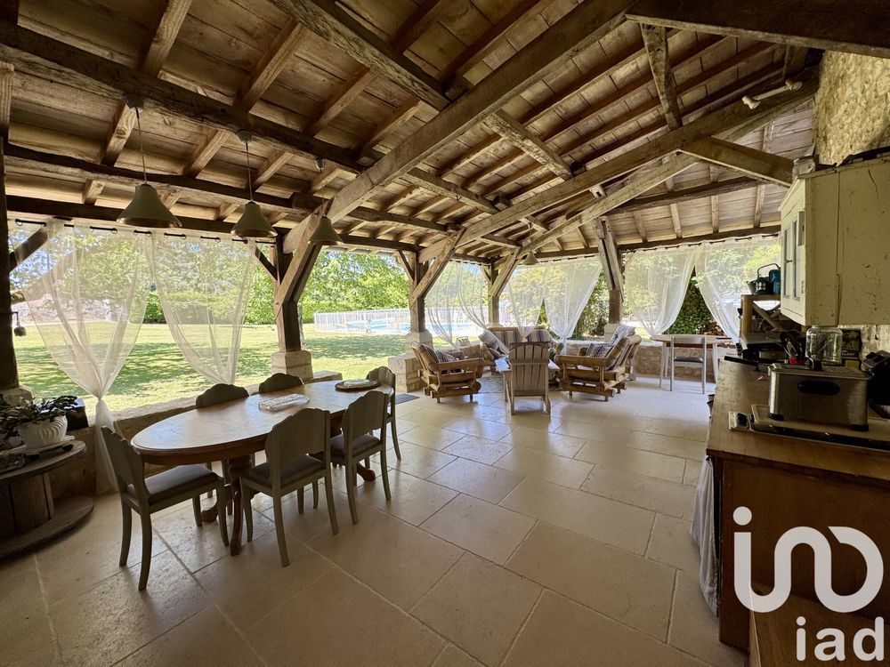 � vendre  Maison Charras (16380)