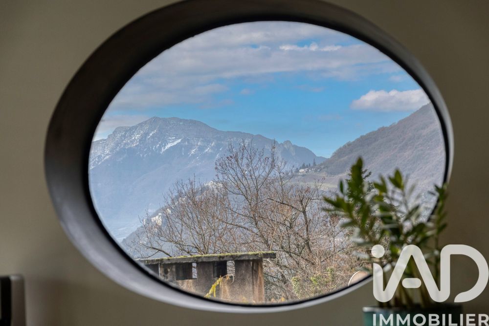 � vendre  Maison Corenc (38700)