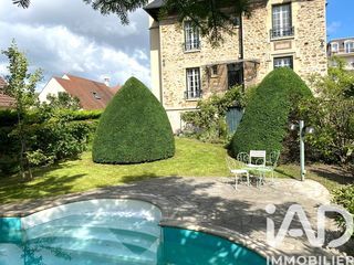  Maison � vendre 8 pi�ces 210 m�