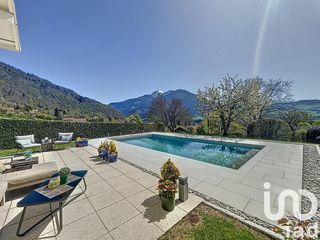  Maison � vendre 6 pi�ces 195 m�