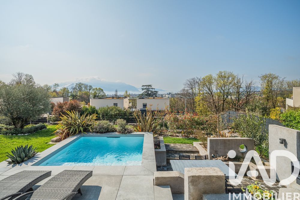 � vendre  Maison Voiron (38500)