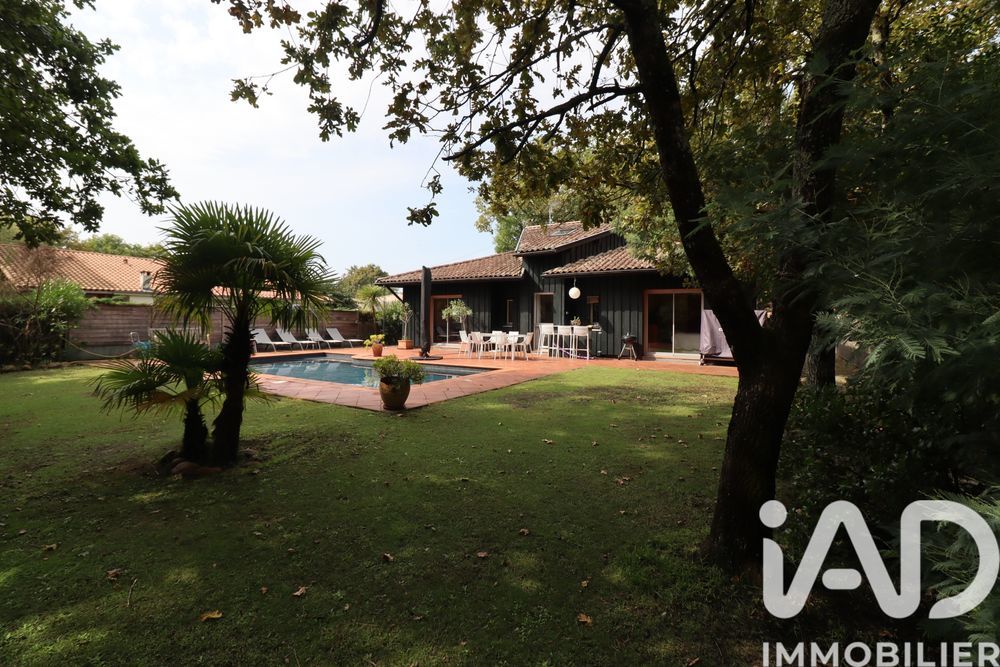 � vendre  Villa Gujan-Mestras (33470)