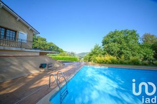  Maison � vendre 9 pi�ces 312 m�