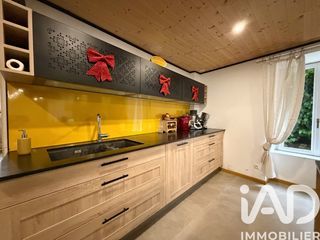  Maison � vendre 6 pi�ces 275 m�